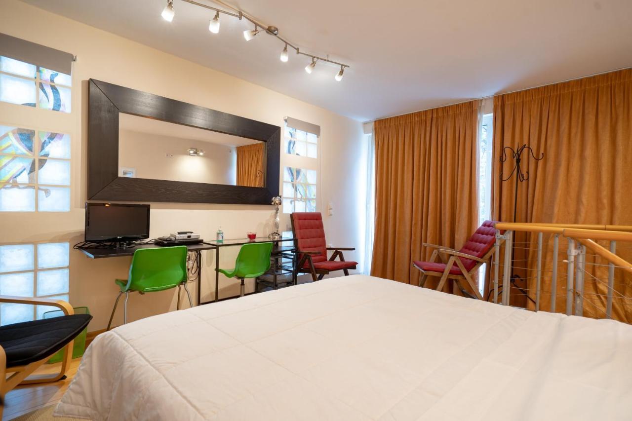 Acropolis Metro St.3 Bedrοοms 6 Persons Maisonette Athene Buitenkant foto